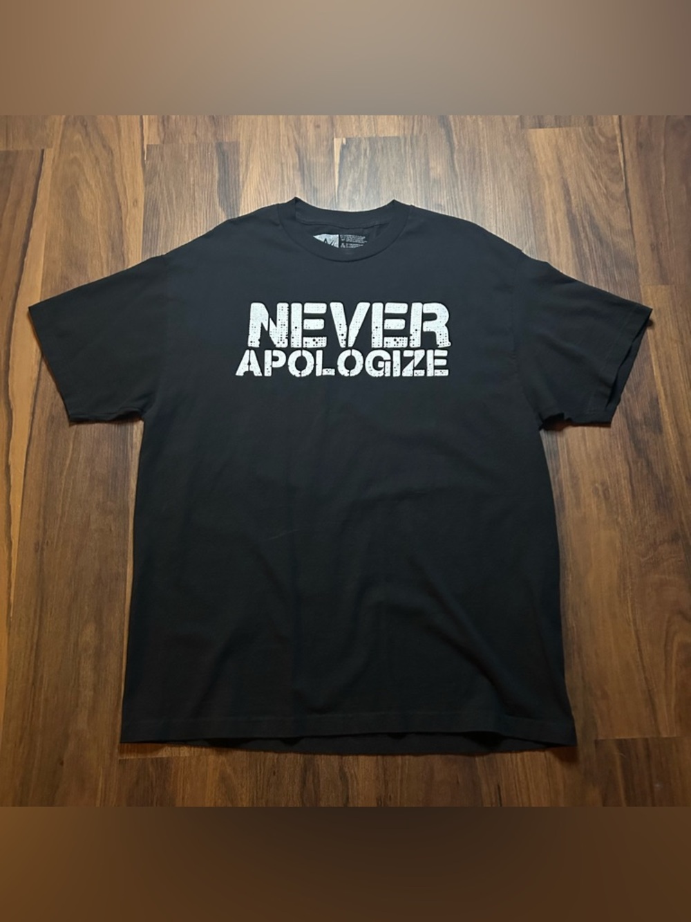 WWE Authentic merch  “Never Apologize” Graphic Tee - Black